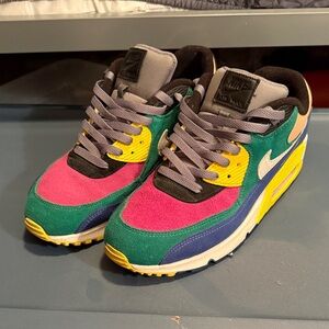 Nike Multicolor Athletic Shoes - Pink, Green, Yellow, Blue